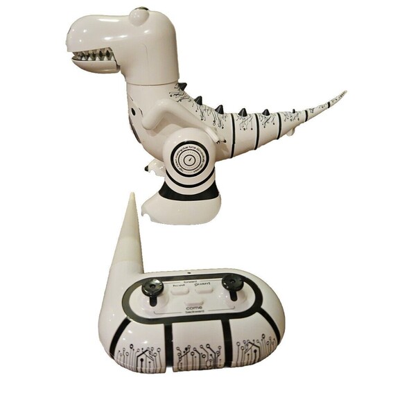 2017 Remote Control  Big 12” Robotosaurus DX2R8 Dinosaur T-Rex Robot W/ Remote - Picture 4 of 5